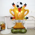 Palloncino in alluminio dorato trofeo di calcio in piedi per decorazioni festa a tema - Grande Base Trofeo Campione Calcio (Sfuso)