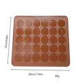 Brown silicone macaron baking mat detail showing 28x25cm dimensions and 80g weight - 30-Hole Macaron Mat (2)