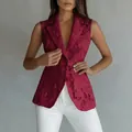 Elegant burgundy lace sleeveless blazer vest with lapel and slim-fit waist design - S / Tops / Red