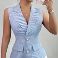 Elegante camicia a righe bianche e blu senza maniche con design a revers sciancrato - Taglia S / Top / Azzurro