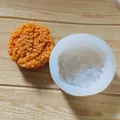 Detailed view of the silicone mold with a textured instant noodle fondant product decoration - Simulation Instant Noodle Mold / 8.7x3.5 cm