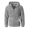 Detailopname van een grijze pluizige herenvest met capuchon en zachte fleece textuur - S / Tops / Lichtgrijs