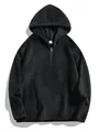Detailansicht eines schwarzen Herren-Fleece-Hoodies mit weichem und warmem Plüschgewebe - S / Oberteile / Schwarz
