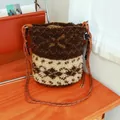 Bolso bandolera informal de piel sintética con estampado de leopardo y cordón naranja - Estilo de Cubo Pequeño (HT-277) / Cordón / Patrón de Diamante Marrón