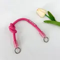Correa de hombro ajustable de nailon trenzado magenta para bolsos con anillos de metal - Cuerda Corta Anudada a Mano / Rosa