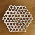 Set di due tappetini in lattice di bambù esagonali fatti a mano in colore naturale - Rete Esagonale in Bambù / Set da 2 (Diametro 13cm)