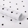 Weißes Seidenpapier mit schwarzen Herzen für Blumensträuße und Geschenkverpackungen - Weiß Schwarzes Herz (Koreanisch Bunt)