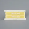 Nastro di seta giallo pallido con testo 'I MISS YOU' bianco per confezioni regalo - Giallo latte / 1cm di Larghezza * 95 Iarde di Lunghezza