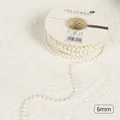 Rol van 6 mm witte imitatieparelketting voor elegante bloemverpakkingen en DIY decoratie - 6mm*15m