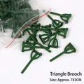 Green PS plastic triangular wedding brooch pins for floral arrangements size 7x3cm - Triangular Brooch / Approx 85 Pieces/Pack / Green