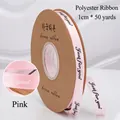 Nastro di poliestere rosa da 1 cm con stampa 'Just for you' per confezioni regalo - 40 Iarde/Pack / Rosa Chiaro (Testo Nero)
