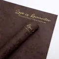 Dunkelbraunes Geschenkpapier mit elegantem Goldfolien-Rosenmuster für exzellente Verpackung - 10 Stück/Packung (38*53cm) / Vandyke Braun