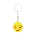 Vista dettagliata di un portachiavi emoji faccina sorridente in silicone giallo per borsa - Faccina con Occhiolino (Stile 16)