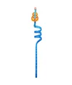Nahaufnahme einer blauen Spiral-Trinkhalm mit dekorativem Cartoon-Gitarrenzubehör - Gitarren-Stil / Saphirblau