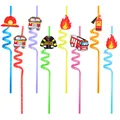 Pajitas rizadas para fiesta de bomberos con dijes de silicona para cumpleaños infantiles - Serie Camión de Bomberos (8 Pzs/Paq) / Juego de 8