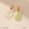 Boucles d'oreilles rétro en acier doré avec pendentif goutte d'eau vert clair - Style Goutte d'Eau Vert Clair (BJGE2258)