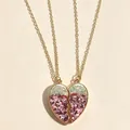 Vue détaillée des colliers coeur magnétique pour meilleures amies avec paillettes - Style Puzzle Cœur Pailleté Dégradé Rose Blanc (#8)