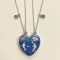 Détail du collier cœur magnétique avec motifs dauphin bleu océan et breloques BFF - Puzzle de Cœur d'Océan Coquille de Dauphin Bleu Foncé (#2)