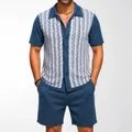 Heren blauwe zomerse gebreide set met jacquard vest en een bijpassende korte broek - M / Boven- En Onderstuk / Marineblauw