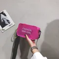Bolso bandolera de PVC rosa transparente con estampado fashion mini girl para verano - Talla única / Rosa rojo