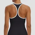 Sujetador deportivo negro transpirable para mujer con espalda cruzada y borde blanco - S / Tops / Negro con ribete blanco