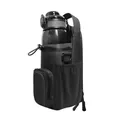 Vista detallada de una bolsa magnética negra para botella de gimnasio con bolsillos - Correa Negra - Estilo de Doble Imán / Negro