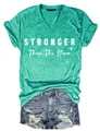 T-shirt vert col en V imprimé 'Stronger Than The Storm' et short en jean court - S / Hauts / Vert Herbe (STRONGER)