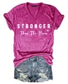 T-shirt décontracté col V magenta avec imprimé Stronger et short en jean vieilli - S / Hauts / Rouge Rose (STRONGER)