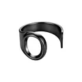 Anillo abierto minimalista de acero inoxidable negro con un diseño de letra O brillante - Letra O / Negro