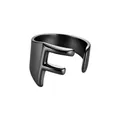 Anillo ajustable de acero inoxidable negro mate con un diseño moderno de la letra F - Letra F / Negro