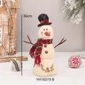 Geborduurde linnen sneeuwpop met wortelneus en rode geruite sjaal, hoogte van 36 cm - YH16519B Stijl/Zwarte Hoge Hoed/Rood Groen Geruite Sjaal