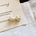 Elegantes pendientes de lunares crema en forma de C con agujas de plata - Estilo en C de lunares (15#) / Crema con puntos azules