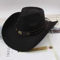 Classico cappello da cowboy western nero con fascia decorativa marrone e tesa curva moda - Stile Distintivo a Fiore di Prugno Ovale / Nero