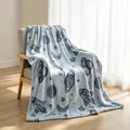 Manta de franela luminosa con patrones de dibujos animados del espacio azul - Planeta Azul / 70*100CM