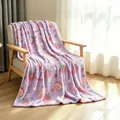 Manta de franela morada suave con estampado de fresas y efecto luminoso en la oscuridad - Fresa / 70*100CM