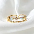 Eleganter verstellbarer Goldring mit doppelschichtigem Zirkonia-Blumenmuster - Einstellbar Offen / Irisierende Zirkonia Doppelschichtig Perlen Stil (JZ093) / Gold