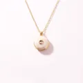 Ronde medaillonketting van goudkleurig roestvrij staal met emaille en zirkoon - Wit met Centrale Zirconia / Goud