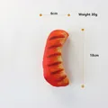 Giocattolo per cani in peluche a forma di salsiccia, resistente ai morsi, lunghezza 18 cm - Prosciutto Realistico