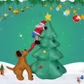 Père Noël gonflable rigolo grimpant à l'arbre avec un chien décor de jardin - Chien mordant le sapin du Père Noël (1.8m) / Prise AU