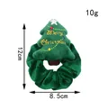 Maatmeting van groene fluwelen kerstboom scrunchie haaraccessoire. - Groene Kerstboom Haarelastiek