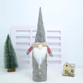 Copribottiglia di vino gnomo di Natale in feltro grigio con una lunga barba bianca - Copribottiglia Gnomo Cappello Grigio