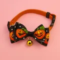 Vue détaillée du collier pour animaux Halloween avec nœud papillon citrouille et grelot - Citrouille Noire