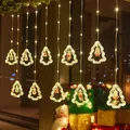Variante luci a tenda LED bianco caldo a forma di albero con statuine natalizie festive - Modello albero di Natale