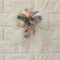 Fiocco di Natale bianco glitterato con pigne e bacche rosse per decorazione dell'albero - Bianco