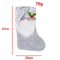 Chaussette de Noël gnome gris avec bonnet à paillettes et marquages de 37cm x 24cm - Barbe grise