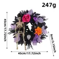 Στεφάνι σκελετού για διακόσμηση πόρτας το Halloween με μαύρα φύλλα και τριαντάφυλλα - 45x8x45cm / Στεφάνι Σκελετού (K2-43)
