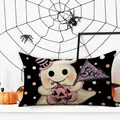 Detailansicht eines süßen Halloween-Gespenster-Lendenkissens in festlicher Umgebung - Hut Geist mit Rosa Kürbis (YZT-24) / 30cm*50cm