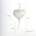 Détail du carillon éolien cœur en inox 3D montrant la longueur de 14cm et le cristal - Comme indiqué / 5cm Motif Coeur Argent + 55mm Cristal Clair