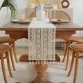 Camino de mesa vintage de encaje de ganchillo beige con borlas para mesa rústica - Patrón de celosía - Borde de algodón cuadrado / Longitud 80
