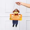 Festliches Halloween Vogelscheuche Willkommensschild zum Aufhängen, 45cm x 28cm - 45x28cm / Yellow Scarecrow